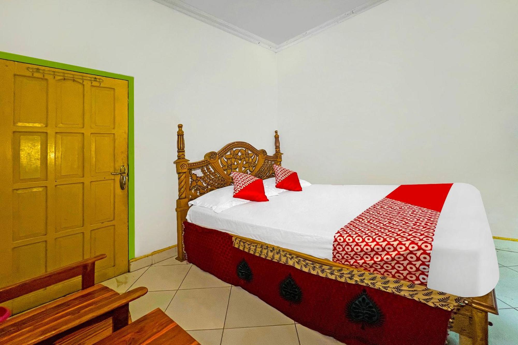 Oyo 92326 Hotel Melati Bm Pangkep Maros Exterior foto