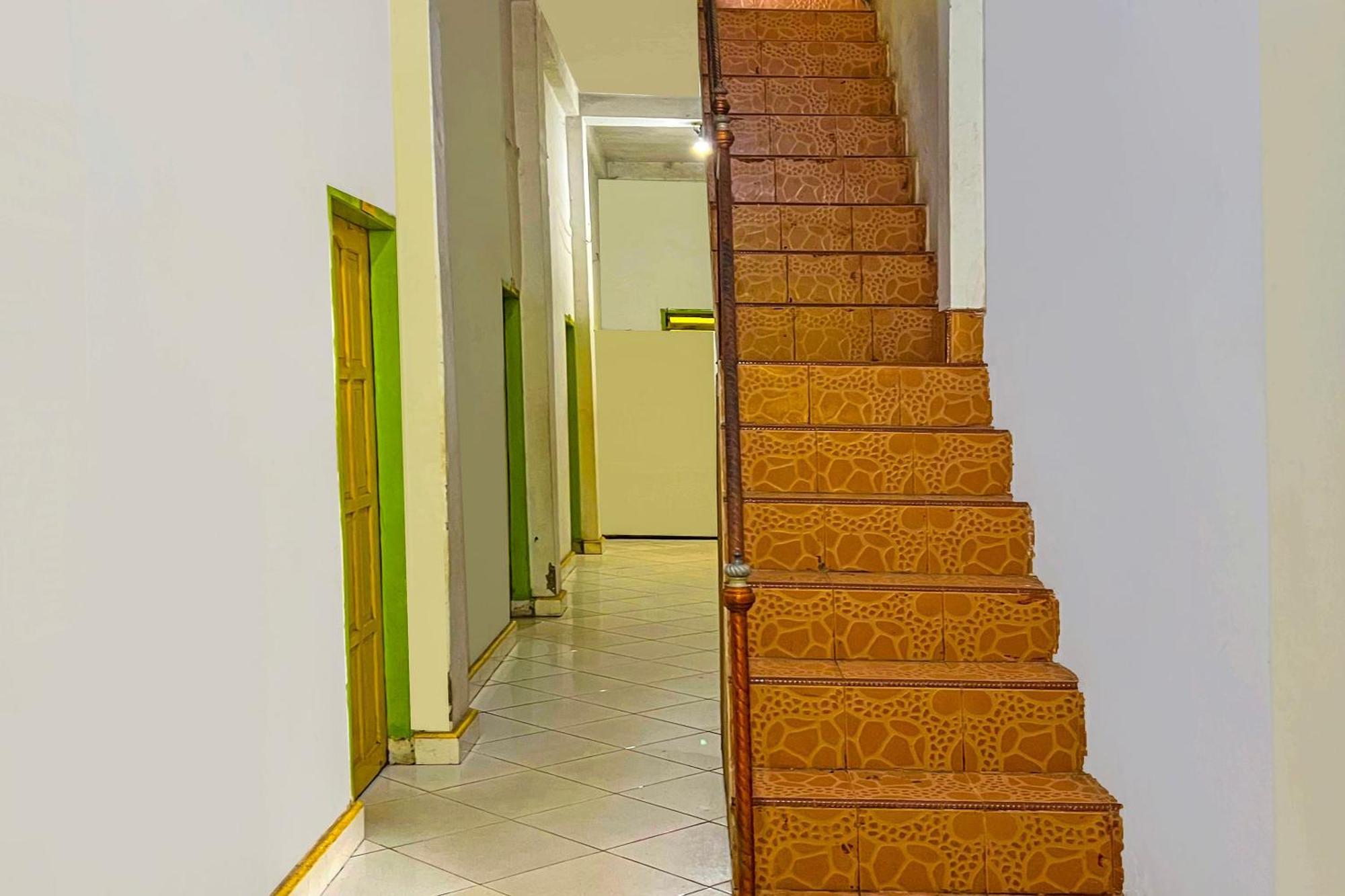 Oyo 92326 Hotel Melati Bm Pangkep Maros Exterior foto